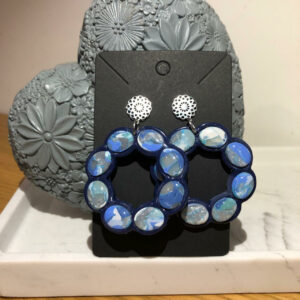 Boucle d'oreille ronde bleu